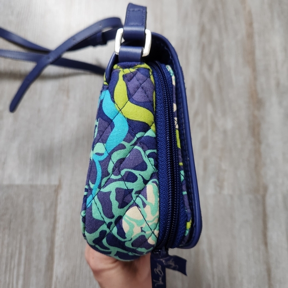 Vera Bradley Small Quilted Handbag Blue Floral Cotton Purse Crossbody - Picture 5 of 11